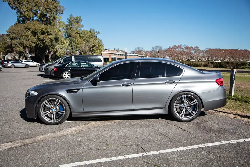 BMW M5 F10 — foto 12