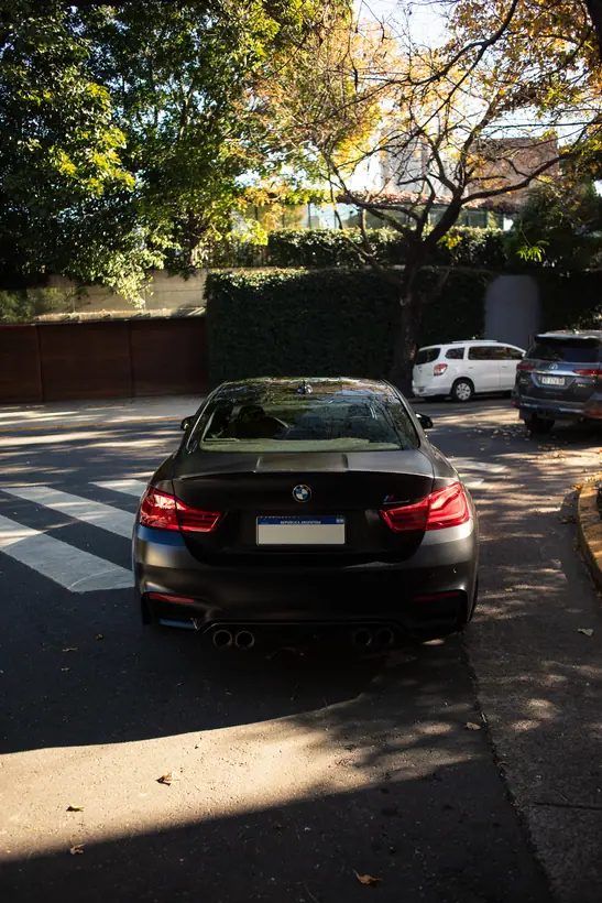 M4 Competition Frozen Black — foto 18