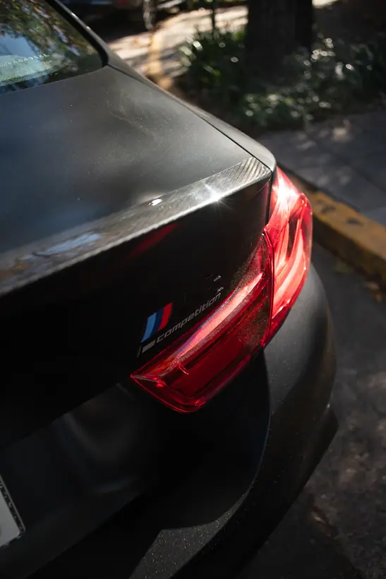 M4 Competition Frozen Black — foto 21